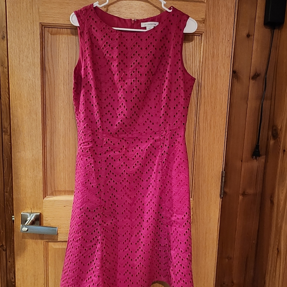 Liz Claiborne size 8 Midi-dress. Pink. Lined with pockets. Like Brand new.